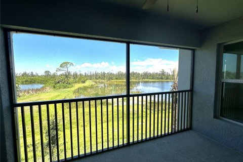 Copropriété à vendre à Punta Gorda, Floride: 2 chambres, 133.59 m2 № 2308085 - photo 24