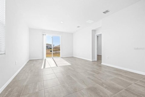 Villa ou maison à louer à Bartow, Floride: 4 chambres, 124.49 m2 № 2390907 - photo 16
