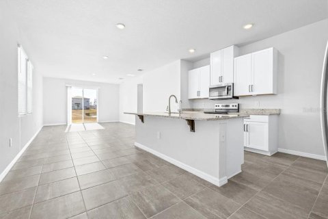 Villa ou maison à louer à Bartow, Floride: 4 chambres, 124.49 m2 № 2390907 - photo 8