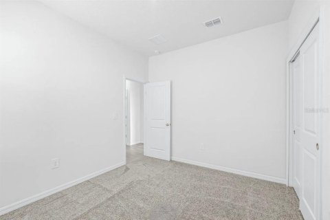 Villa ou maison à louer à Bartow, Floride: 4 chambres, 124.49 m2 № 2390907 - photo 3