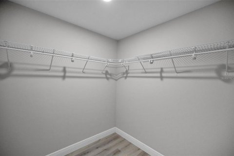 House in Tampa, Florida 3 bedrooms, 126.9 sq.m. № 2341881 - photo 16