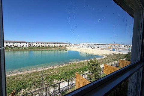 Adosado en alquiler en Homestead, Florida, 3 dormitorios, 131.36 m2 № 2054332 - foto 9