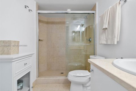 Copropriété à vendre à Aventura, Floride: 2 chambres, 121.89 m2 № 2089848 - photo 23