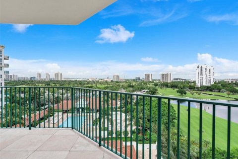 Copropriété à vendre à Aventura, Floride: 2 chambres, 121.89 m2 № 2089848 - photo 3