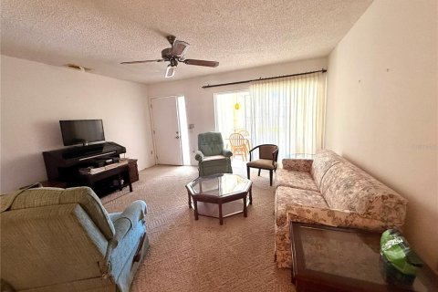 Купить кондоминиум в Порт-Ричи, Флорида 6 комнат, 92.9м2, № 2230407 - фото 8