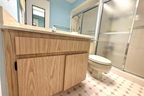 Купить кондоминиум в Порт-Ричи, Флорида 6 комнат, 92.9м2, № 2230407 - фото 12