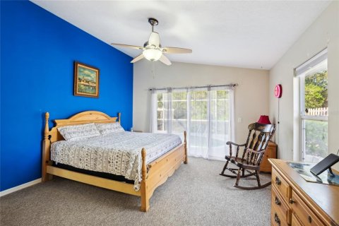 House in Vero Beach, Florida 2 bedrooms, 116.13 sq.m. № 1733607 - photo 18