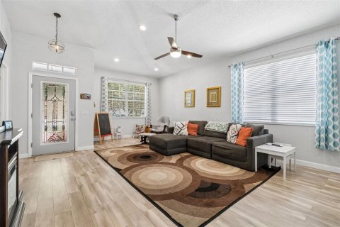 Villa ou maison à vendre à Riverview, Floride: 4 chambres, 192.49 m2 № 2134309 - photo 4