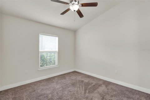 House in Tavares, Florida 3 bedrooms, 138.15 sq.m. № 1884133 - photo 11
