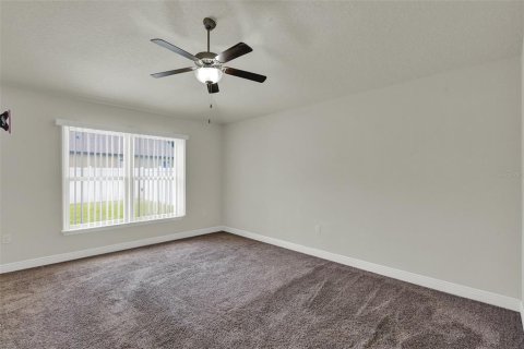 House in Tavares, Florida 3 bedrooms, 138.15 sq.m. № 1884133 - photo 12