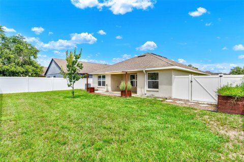 House in Tavares, Florida 3 bedrooms, 138.15 sq.m. № 1884133 - photo 20