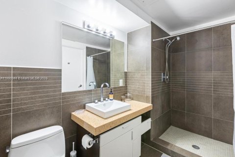 Condominio en alquiler en Miami Beach, Florida, 1 dormitorio, 55.37 m2 № 1959583 - foto 7