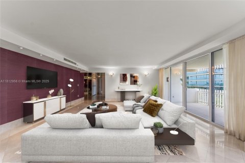 Condo in Bal Harbour, Florida, 3 bedrooms  № 1766818 - photo 12