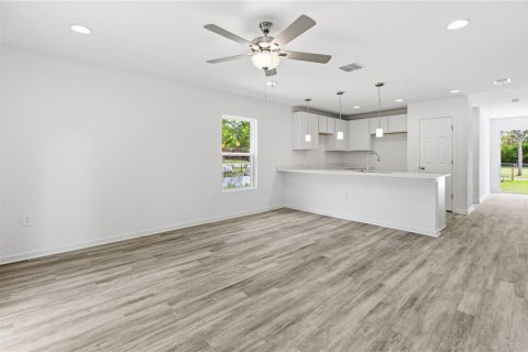 Casa en venta en Jacksonville, Florida, 3 dormitorios, 95.41 m2 № 2095089 - foto 9
