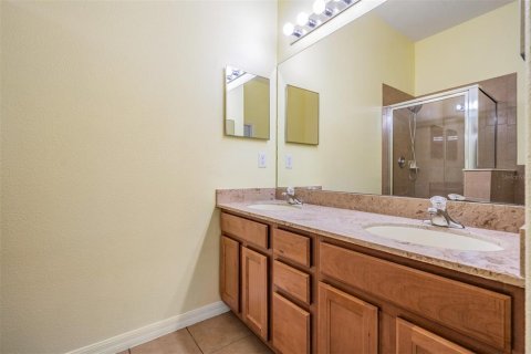 Townhouse in Clearwater, Florida 3 bedrooms, 131.55 sq.m. № 1817220 - photo 26