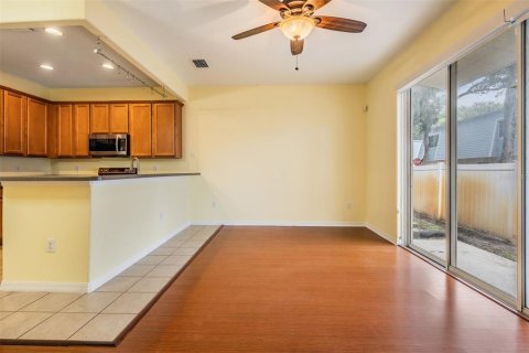 Townhouse in Clearwater, Florida 3 bedrooms, 131.55 sq.m. № 1817220 - photo 10