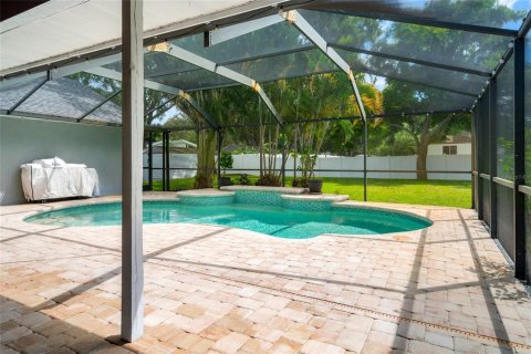 Casa en venta en Land O' Lakes, Florida, 4 dormitorios, 208.29 m2 № 1913239 - foto 25