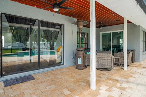 Casa en venta en Land O' Lakes, Florida, 4 dormitorios, 208.29 m2 № 1913239 - foto 24