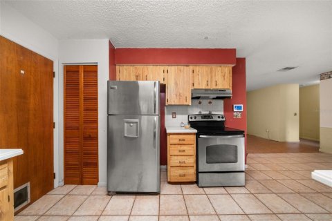 Villa ou maison à vendre à Avon Park, Floride: 2 chambres, 130.81 m2 № 2142467 - photo 14