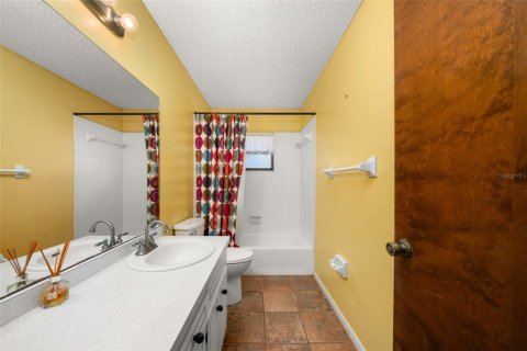 Villa ou maison à vendre à Avon Park, Floride: 2 chambres, 130.81 m2 № 2142467 - photo 29