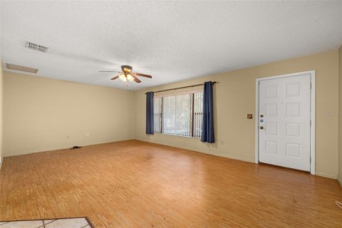Villa ou maison à vendre à Avon Park, Floride: 2 chambres, 130.81 m2 № 2142467 - photo 5