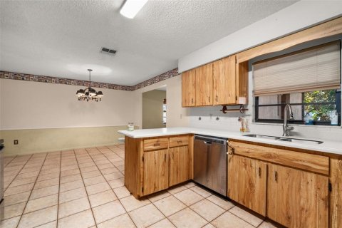 Villa ou maison à vendre à Avon Park, Floride: 2 chambres, 130.81 m2 № 2142467 - photo 16