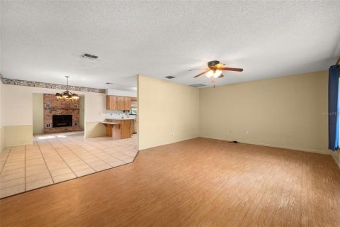 Villa ou maison à vendre à Avon Park, Floride: 2 chambres, 130.81 m2 № 2142467 - photo 4