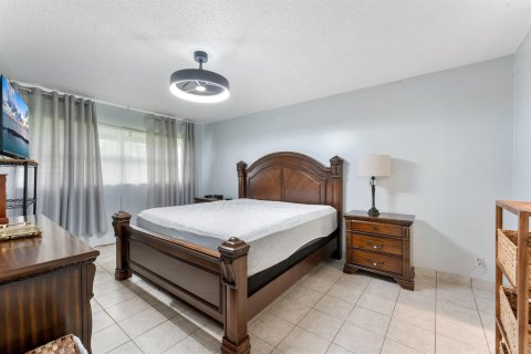 Studio in the Condo in Margate, Florida  № 2393198 - photo 18