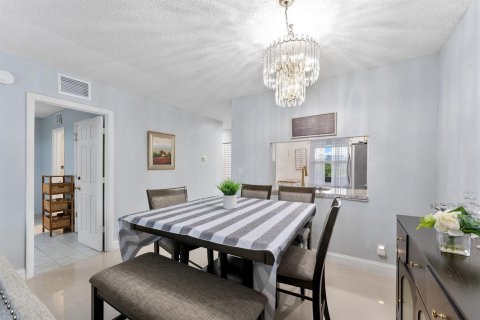 Studio in the Condo in Margate, Florida  № 2393198 - photo 11