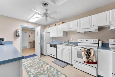 Studio in the Condo in Margate, Florida  № 2393198 - photo 26