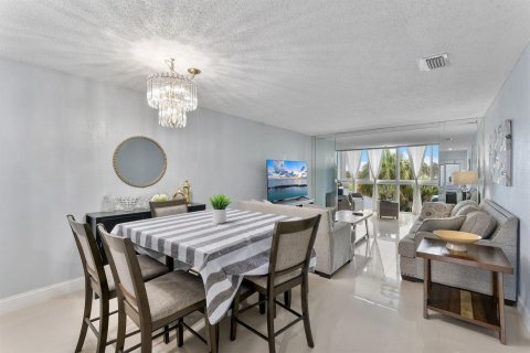 Studio in the Condo in Margate, Florida  № 2393198 - photo 5