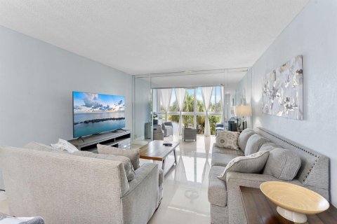 Studio in the Condo in Margate, Florida  № 2393198 - photo 4