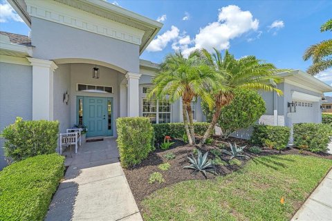 Villa ou maison à vendre à Bradenton, Floride: 4 chambres, 235.88 m2 № 2399553 - photo 3