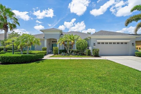 Villa ou maison à Bradenton, Floride 4 chambres, 235.88 m2 № 2399553