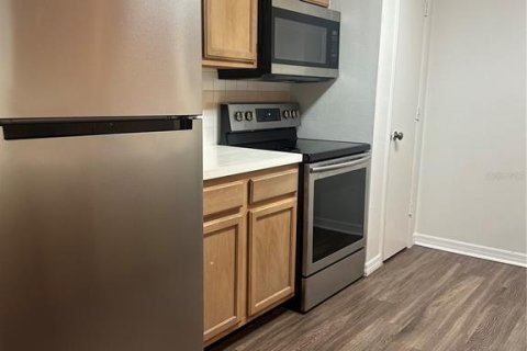 Condo in Longwood, Florida, 2 bedrooms  № 2381358 - photo 10