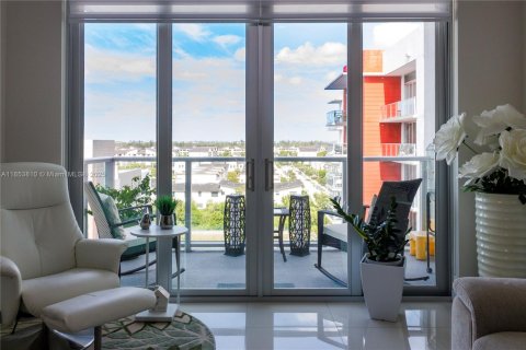 Condominio en venta en Doral, Florida, 1 dormitorio, 91.88 m2 № 1872286 - foto 6