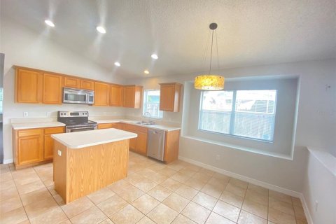 Villa ou maison à louer à Lake Mary, Floride: 4 chambres, 179.21 m2 № 1901729 - photo 7