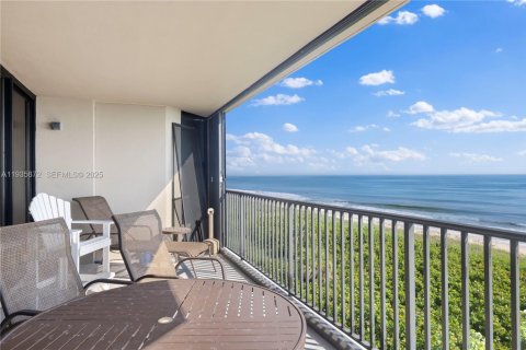 Condominio en alquiler en Hutchinson Island South, Florida, 3 dormitorios, 250.93 m2 № 1993971 - foto 3