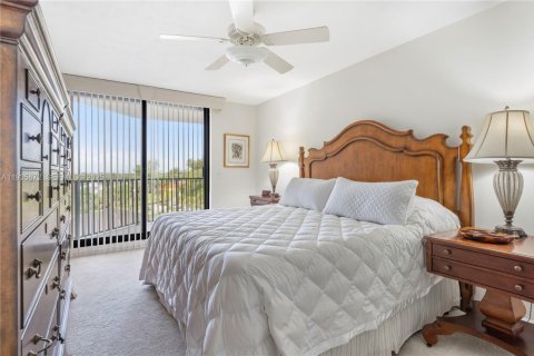 Condominio en alquiler en Hutchinson Island South, Florida, 3 dormitorios, 250.93 m2 № 1993971 - foto 20