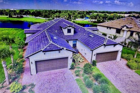 Casa en venta en Ave Maria, Florida, 2 dormitorios, 144.37 m2 № 1859040 - foto 1