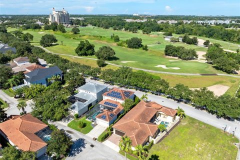 House in Four Corners, Florida 4 bedrooms, 286.88 sq.m. № 1885509 - photo 1