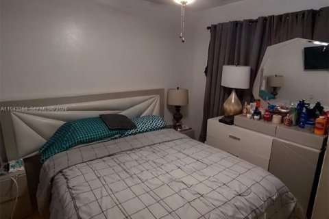 Condominio en venta en Miami, Florida, 2 dormitorios, 74.32 m2 № 2080264 - foto 15