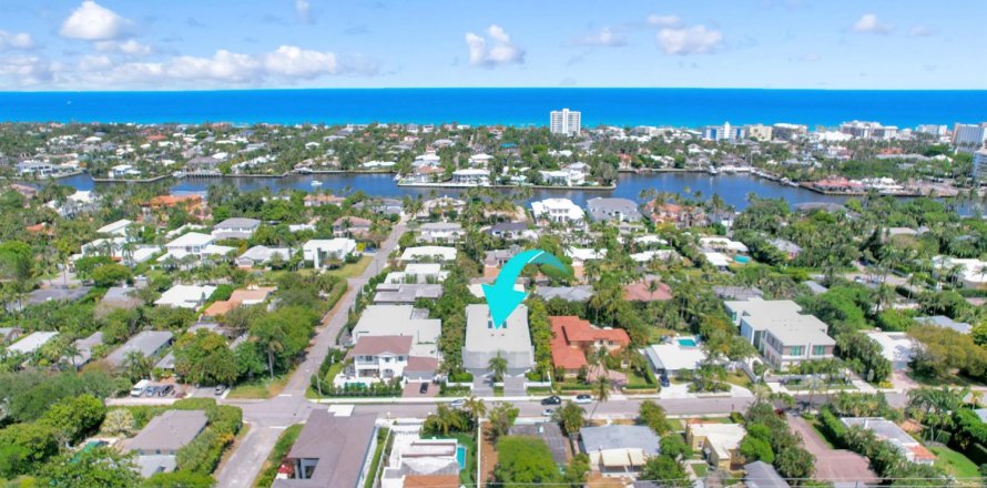 Adosado en Delray Beach, Florida 4 dormitorios, 369.94 m2 № 1151880