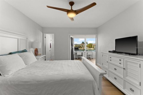 Copropriété à vendre à Gulfport, Floride: 2 chambres, 116.13 m2 № 2137650 - photo 26