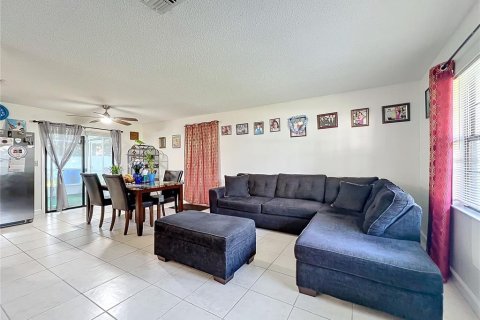 Casa en venta en Ocala, Florida, 2 dormitorios, 95.5 m2 № 1374404 - foto 5