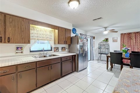 Casa en venta en Ocala, Florida, 2 dormitorios, 95.5 m2 № 1374404 - foto 12