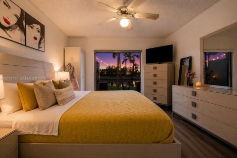 Condominio en venta en Sunrise, Florida, 3 dormitorios, 107.77 m2 № 2186990 - foto 12