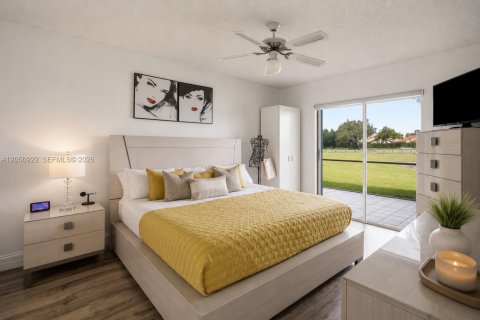 Condominio en venta en Sunrise, Florida, 3 dormitorios, 107.77 m2 № 2186990 - foto 10