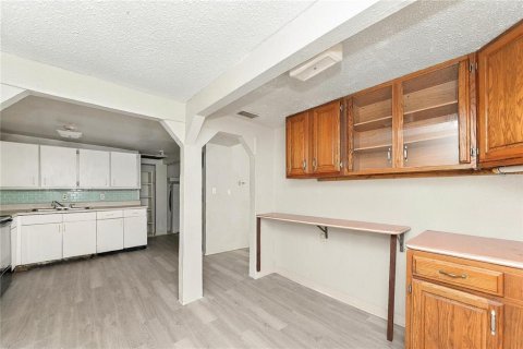 Villa ou maison à louer à Bradenton, Floride: 3 chambres, 111.48 m2 № 2429621 - photo 6