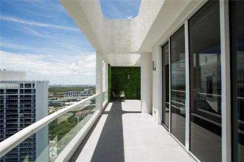 Condo in Aventura, Florida, 4 bedrooms  № 1790160 - photo 28